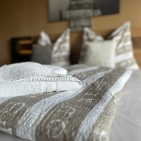 דירה Zweitwohnsitz